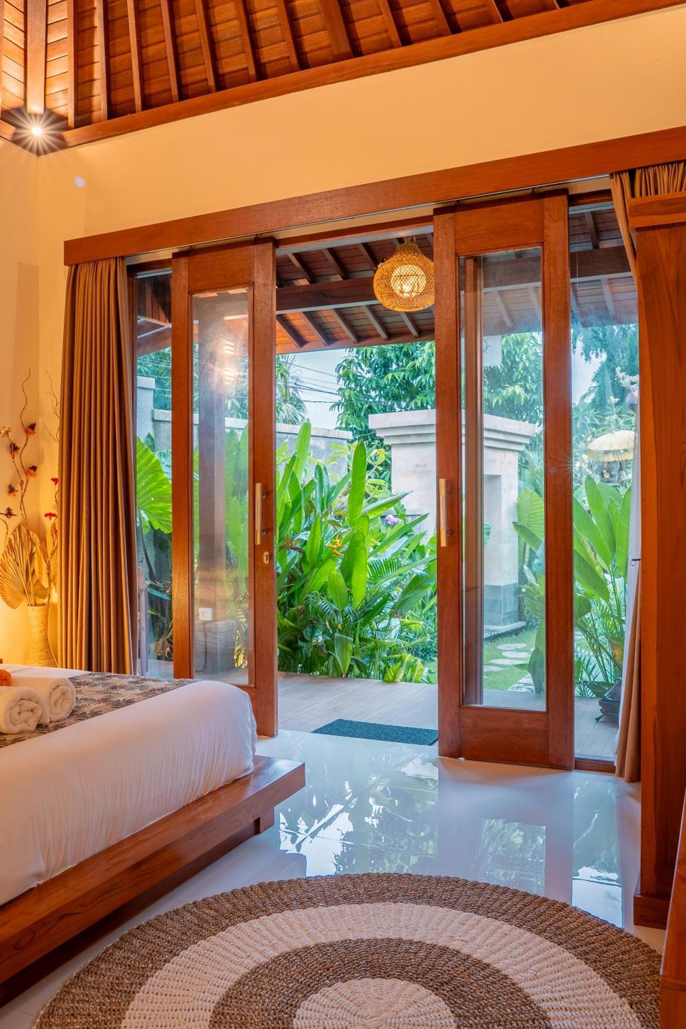 Cempaka Kembar Guest House Ubud  Exterior photo