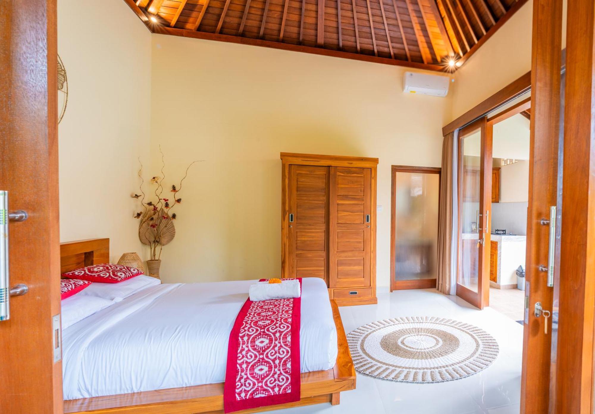 Cempaka Kembar Guest House Ubud  Exterior photo